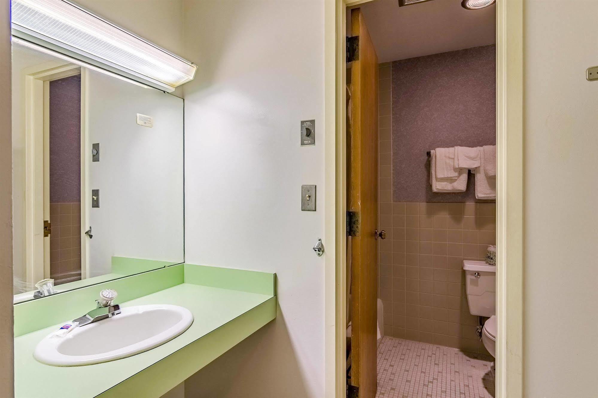 Motel 6-Grand Rapids, Mi - Northeast Exterior photo