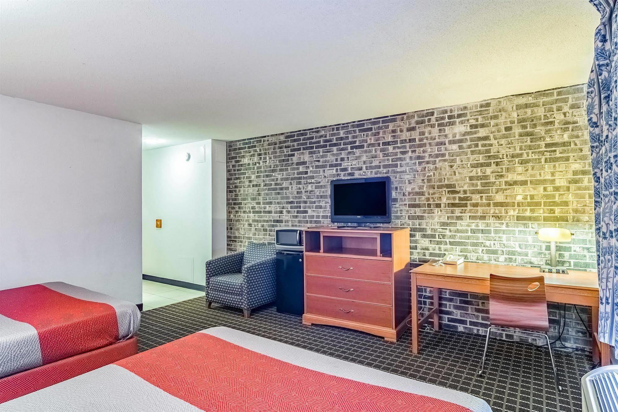 Motel 6-Grand Rapids, Mi - Northeast Exterior photo