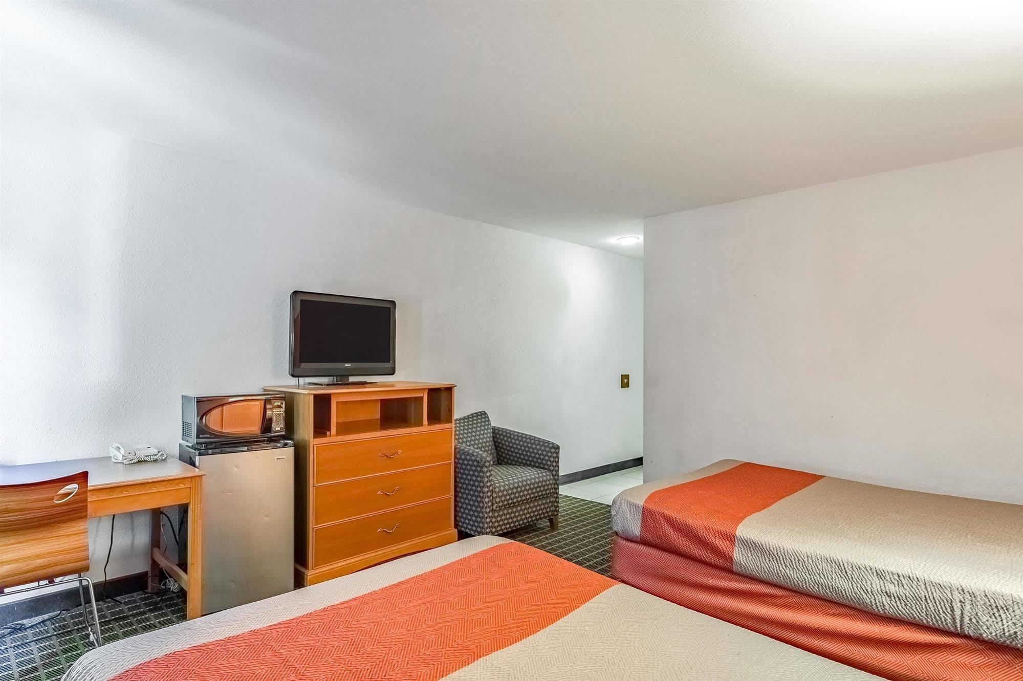 Motel 6-Grand Rapids, Mi - Northeast Exterior photo